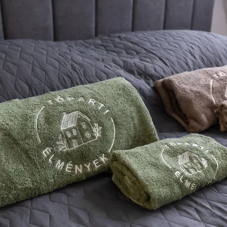 Lägenhet Toparti Elmenyek Gárdony